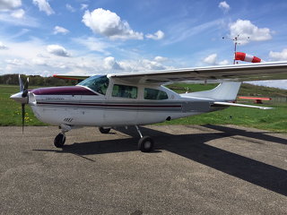 Cessna C-T210L TKS DEEICED, Garmin 430W, new SPAR