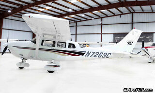 Cessna T206H