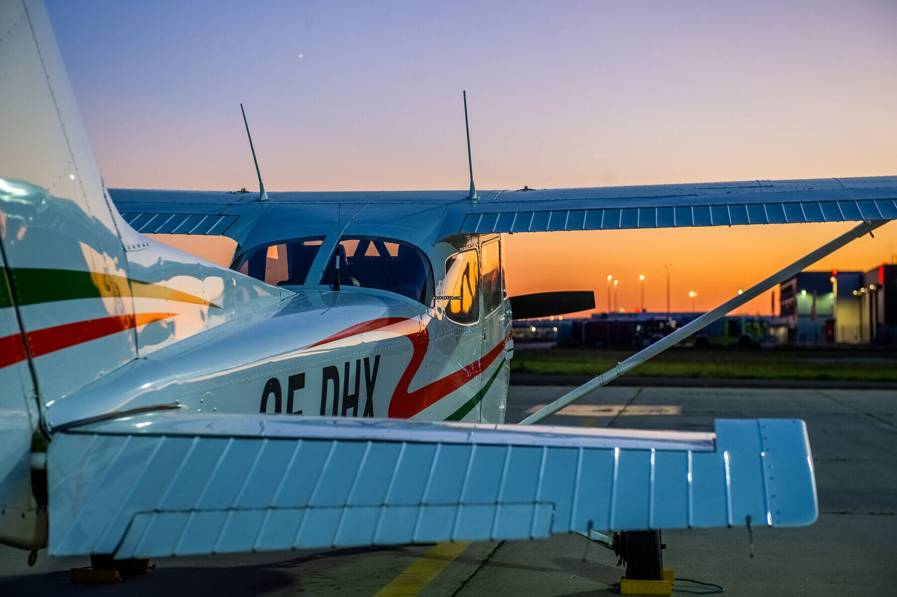 1977 Cessna FR172K, photo 9