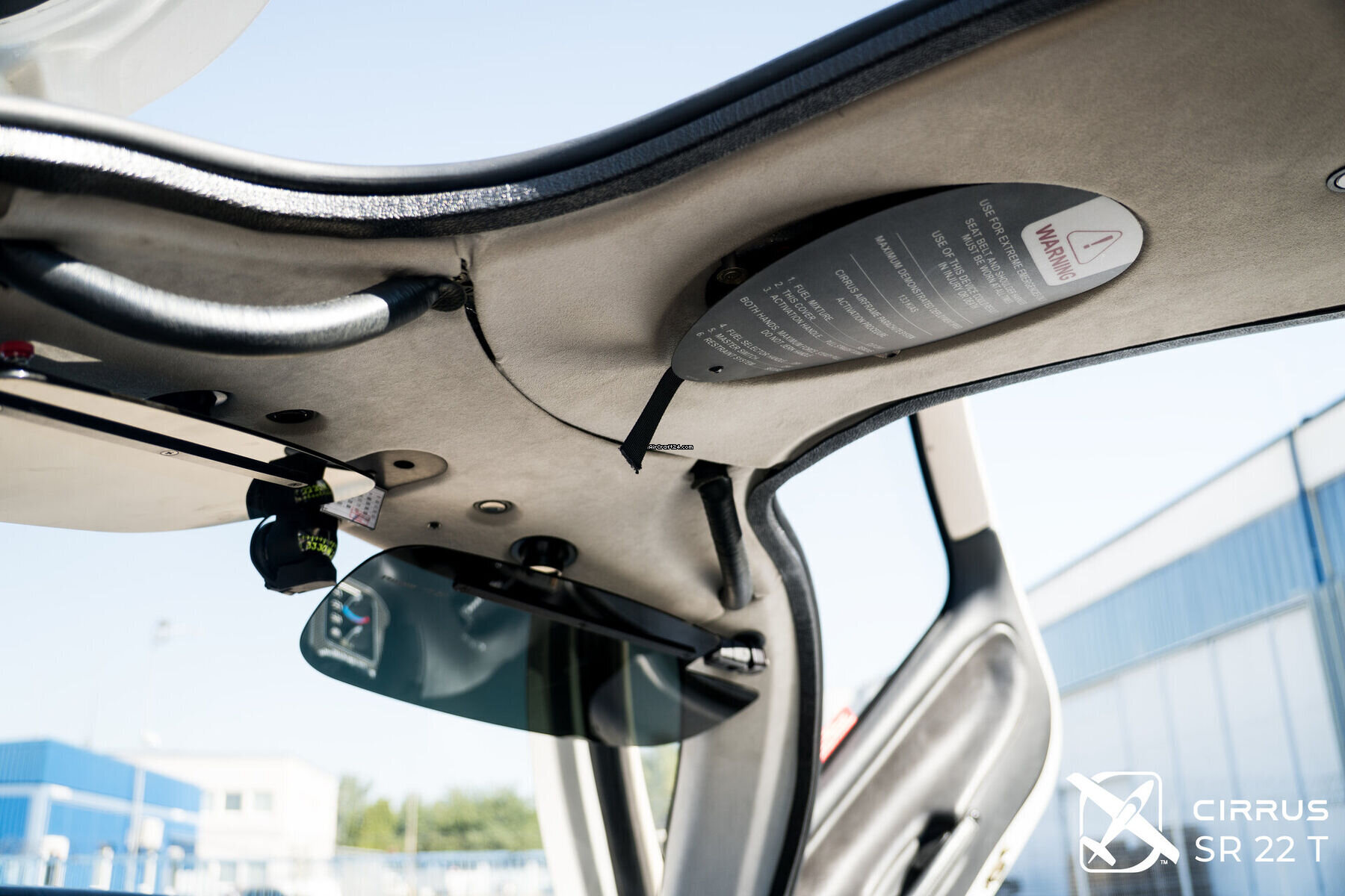 2011 Cirrus SR22T-G3, photo 16