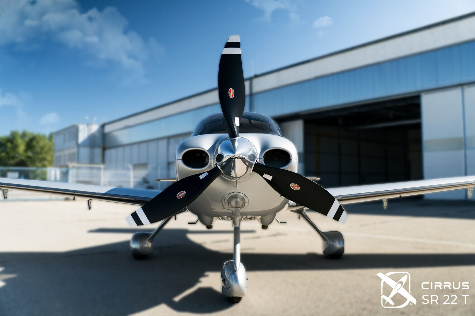2011 Cirrus SR22T-G3, photo 2
