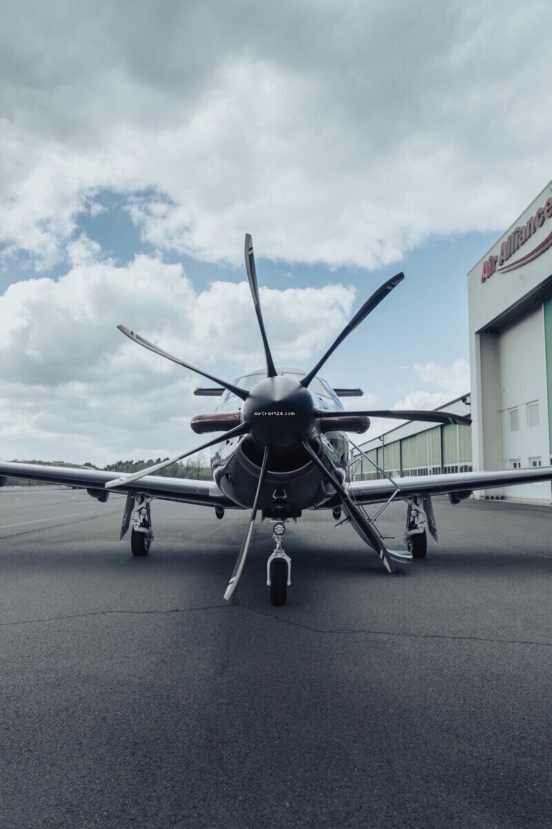 2020 Pilatus PC-12/47E, photo 2