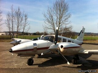 Piper PA34 SENECA III