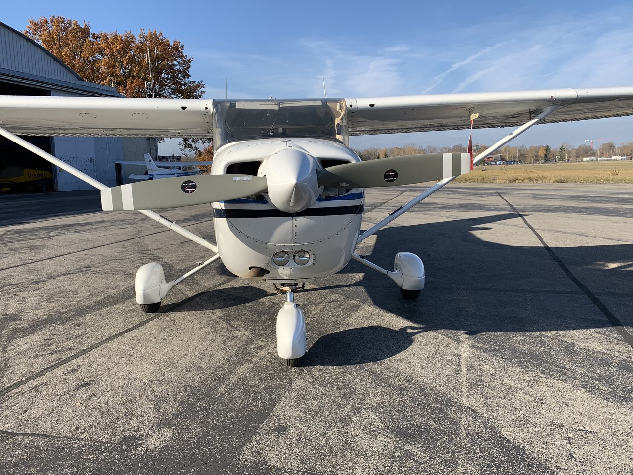 1977 Cessna C 172 XP, 195 PS - 6 Zylinder, photo 2