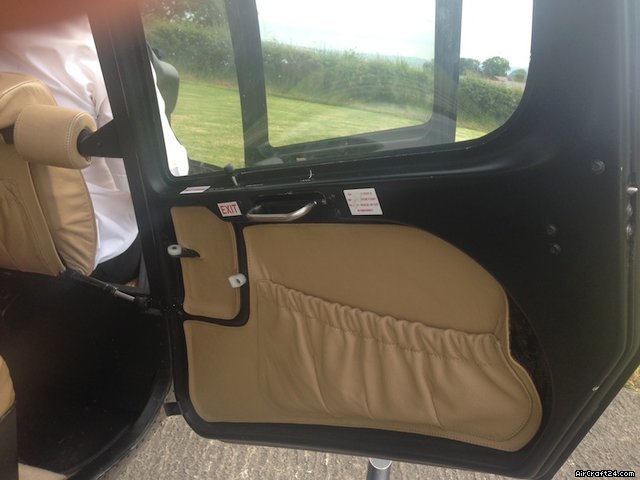 2015 Robinson R66 Turbine, photo 11