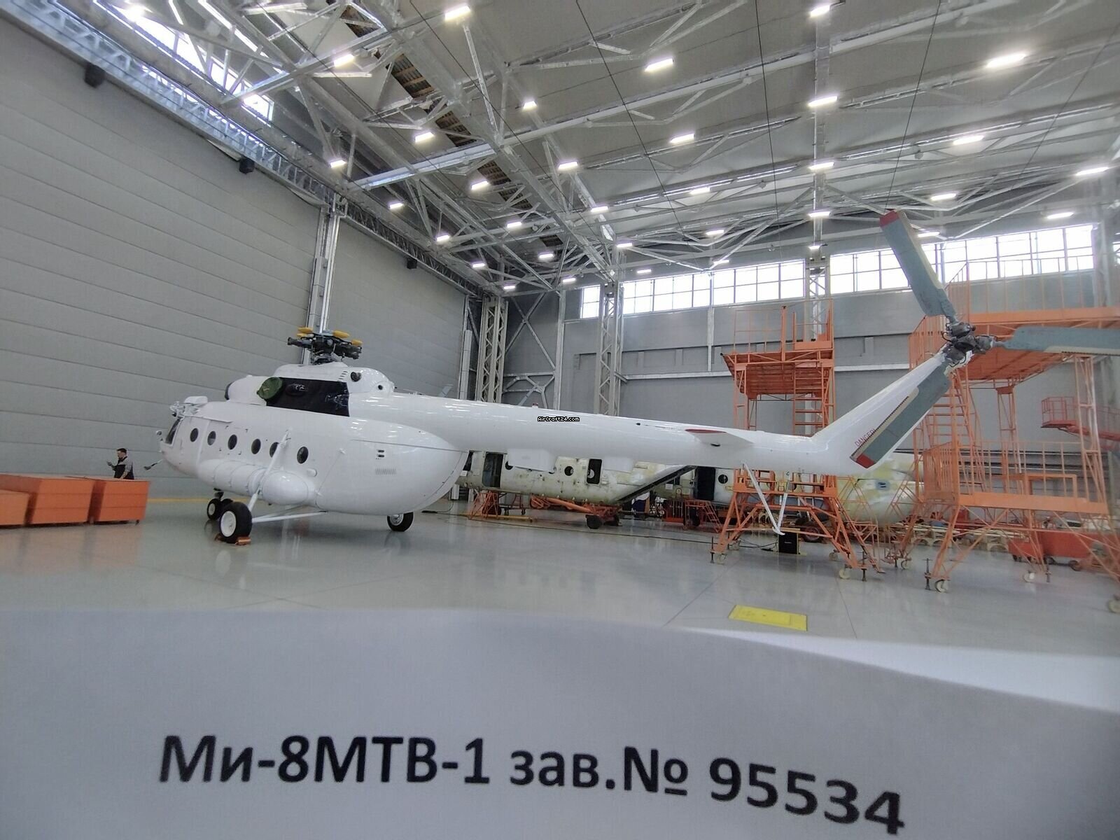1990 Mil Mi-8MTV-1, photo 2