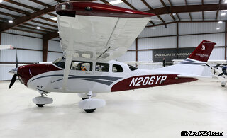 Cessna T206H