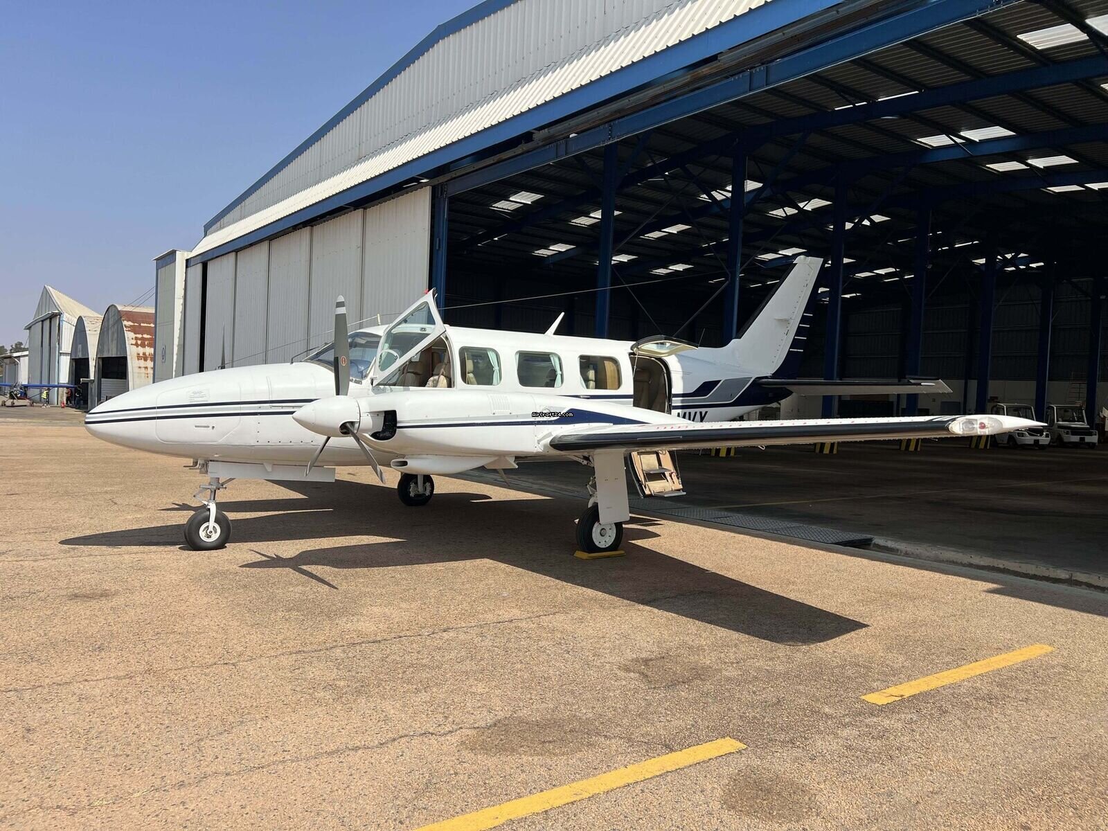 1981 Piper Chieftain PA-31-350, photo 1