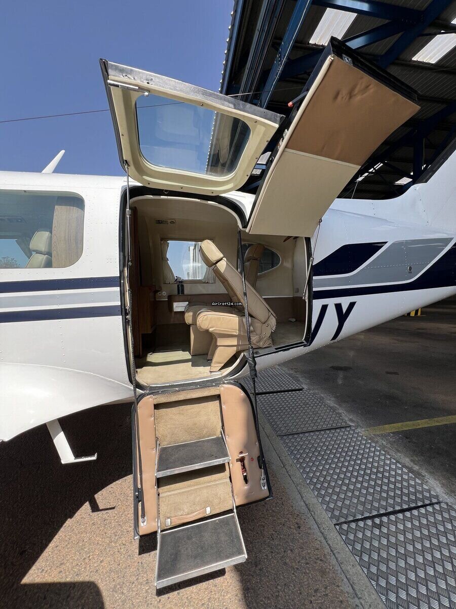 1981 Piper Chieftain PA-31-350, photo 4