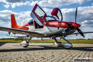 Cirrus SR22 G6