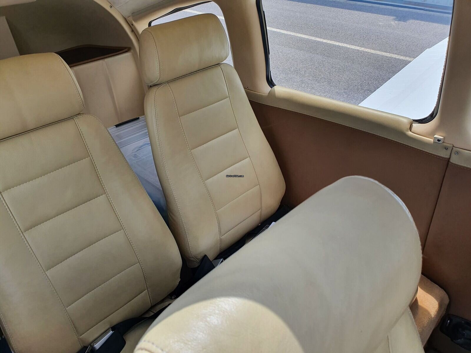 1982 Piper Arrow IV Turbo, photo 3