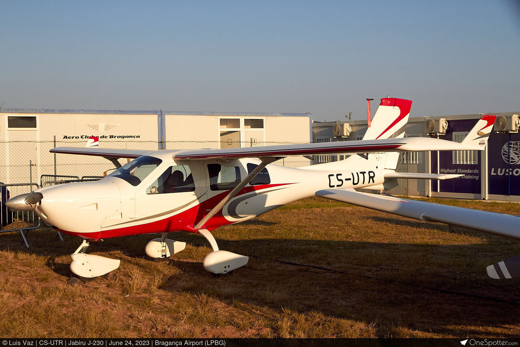 2014 Jabiru 230, photo 3