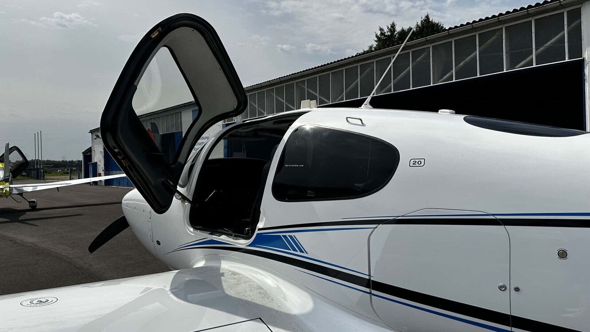 2021 Cirrus SR20, photo 1