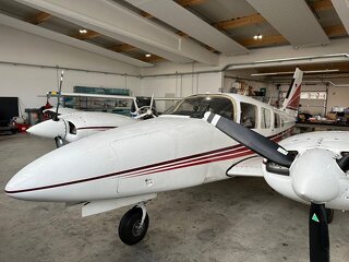 Piper Seneca III engines only 500 hrs, Avidyne