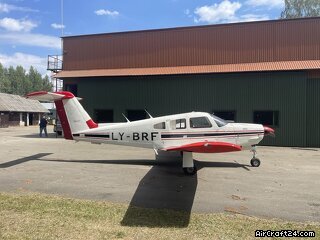 Piper Arrow IV