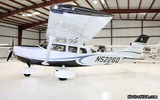 Cessna T206H