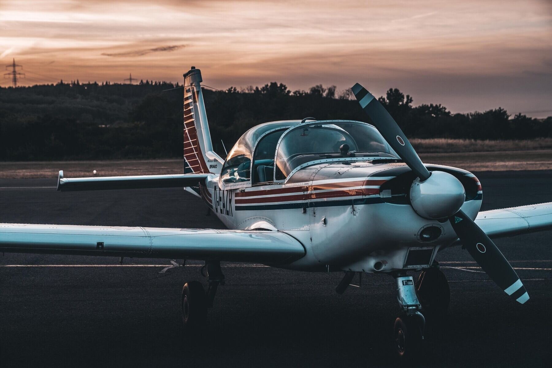 1988 Siai Marchetti AS202 Bravo 18 A4, photo 3