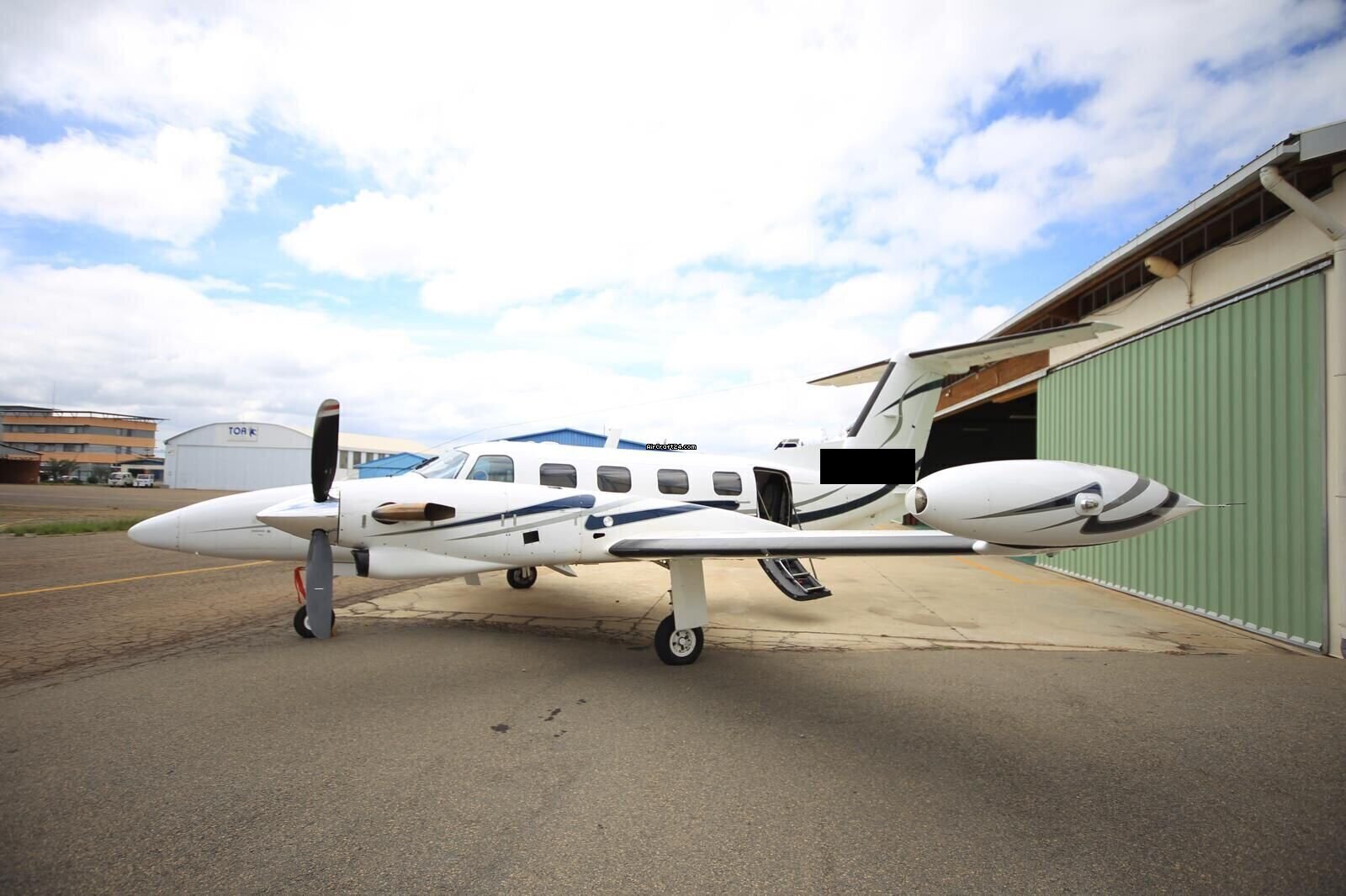 1984 Piper Cheyenne III, photo 1
