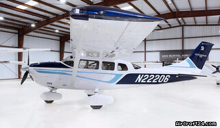 Cessna T206H