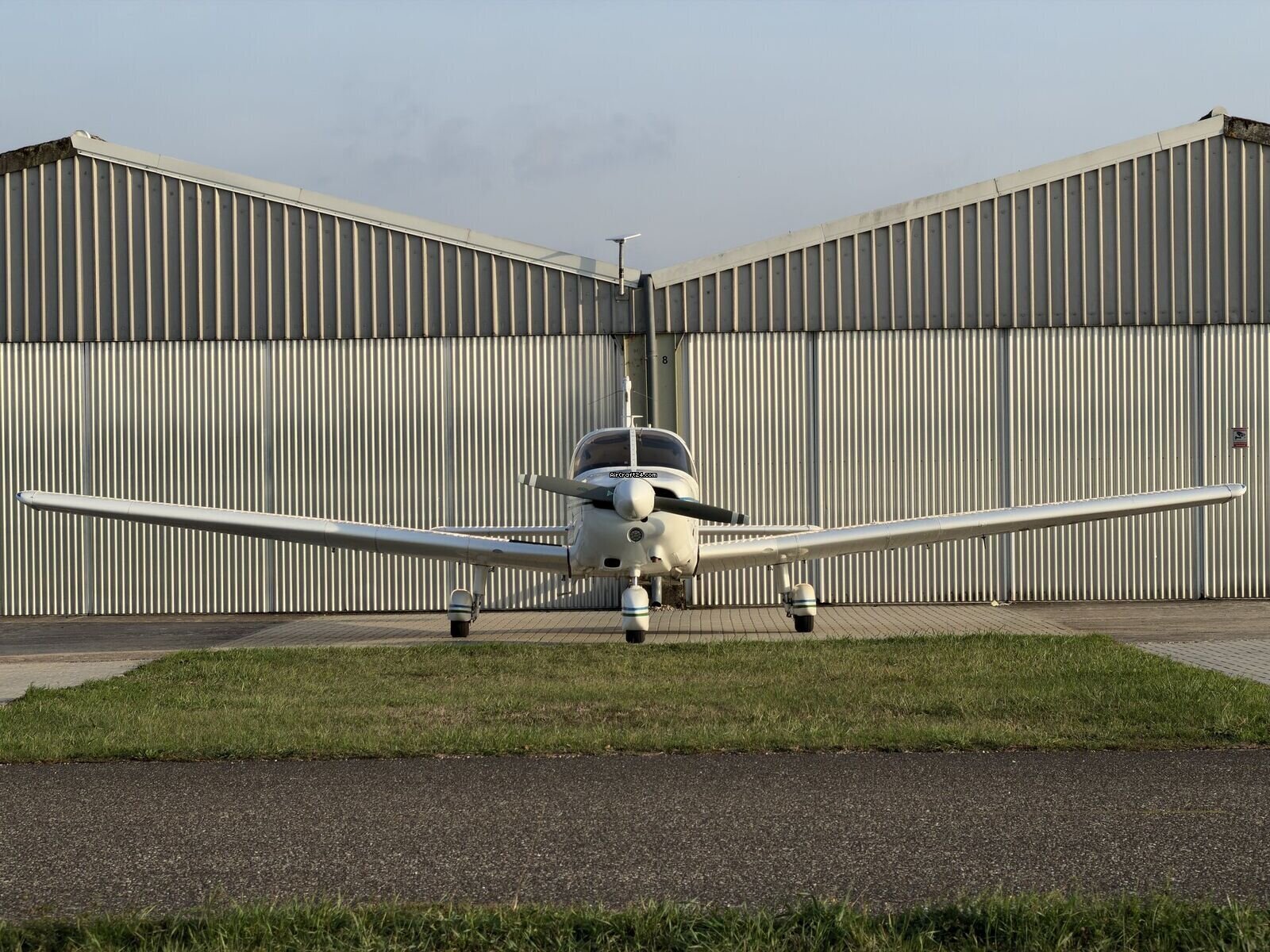 1978 Piper PA-28-181 Archer II, photo 5