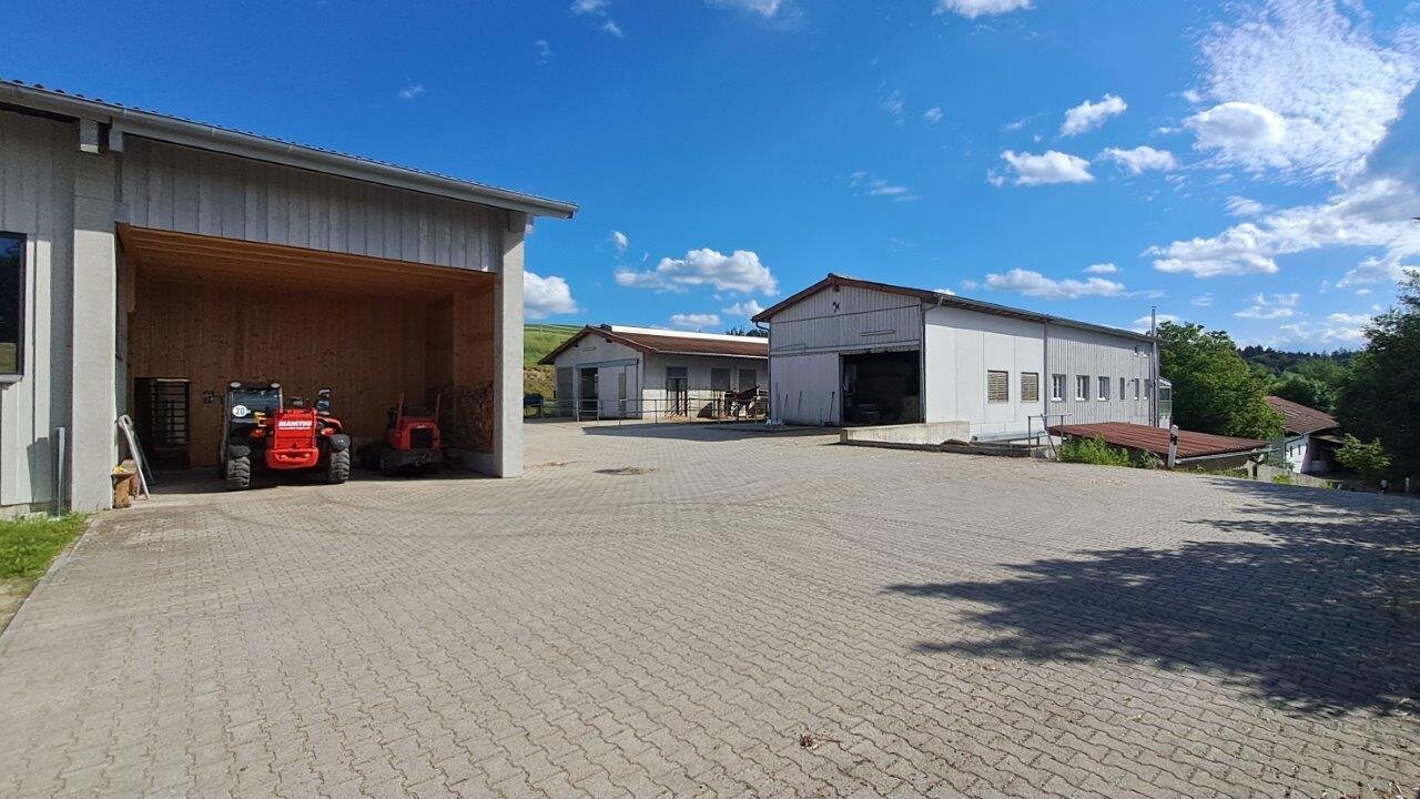 2007 Robinson Heliport mit Reitanlage in Oberbayern 7,8 ha Alleinlage, photo 10