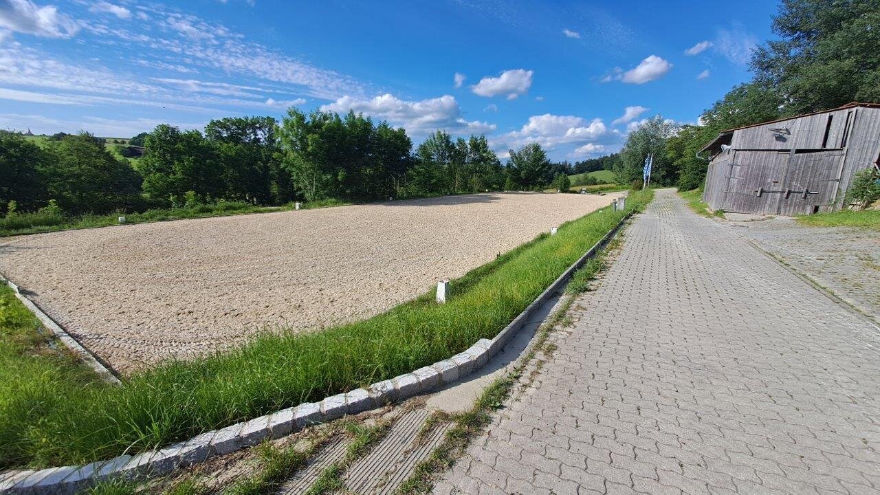 2007 Robinson Heliport mit Reitanlage in Oberbayern 7,8 ha Alleinlage, photo 8