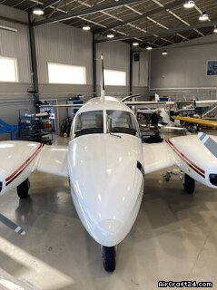 Piper PA-31-310 Navajo