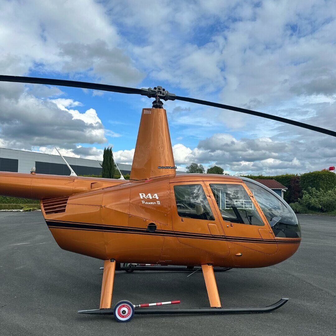 2008 Robinson R 44 II, photo 4