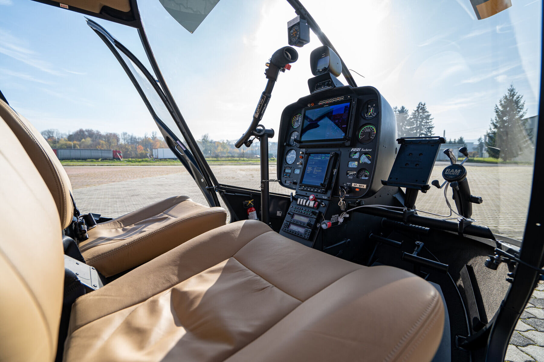 2018 Robinson R66, photo 6