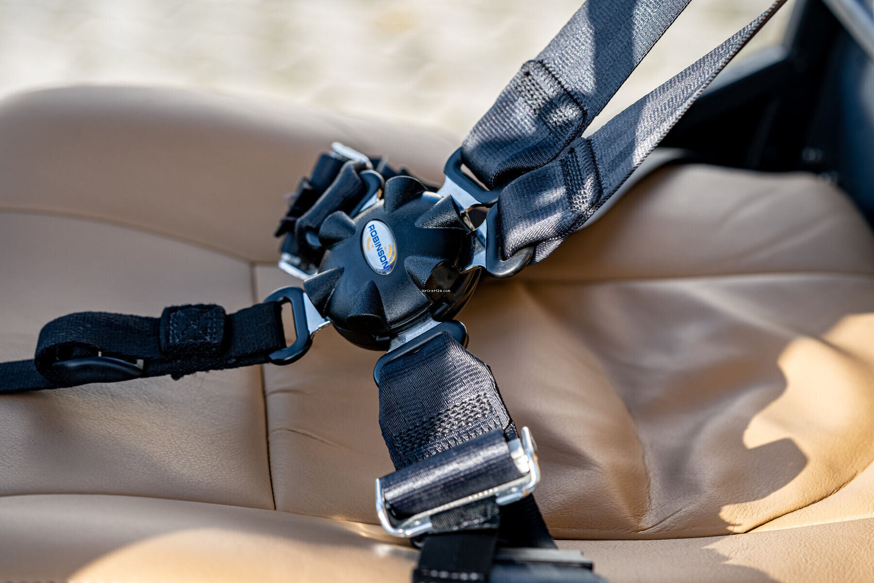 2018 Robinson R66, photo 8