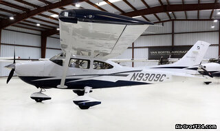 Cessna 182T