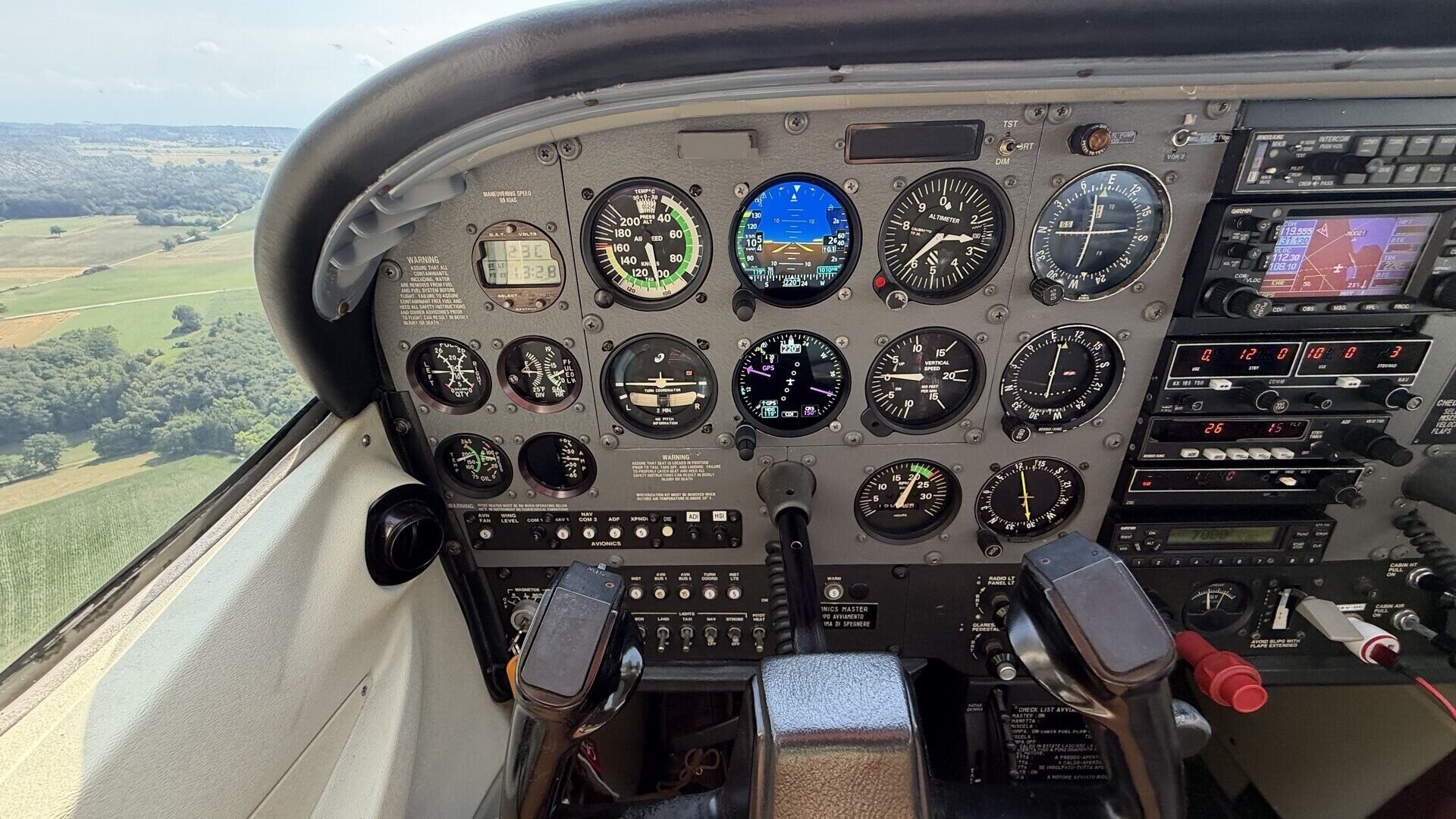 1997 Cessna Skyhawk C 172 R, dual Garmin 275, IFR, photo 12
