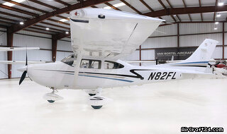 Cessna 182T