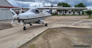 EXTRA Aircraft 400
