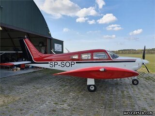 Piper PA-28R-200 Arrow II