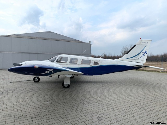 1991 Piper Seneca III, photo 2