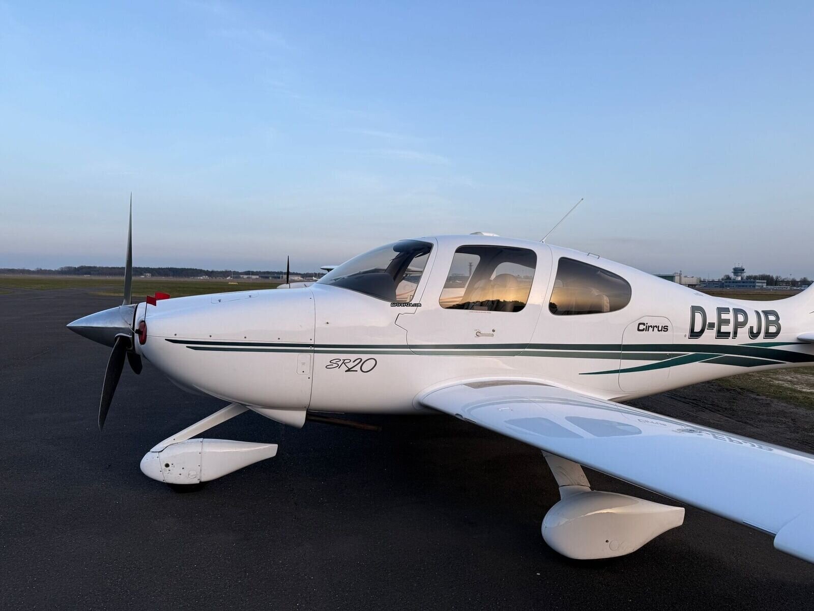 2002 Cirrus SR20 [Fractional ownership 1/6], photo 1