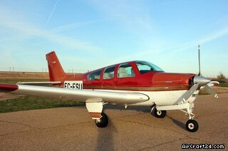 Beechcraft Beech 33 Bonanza F33A G5