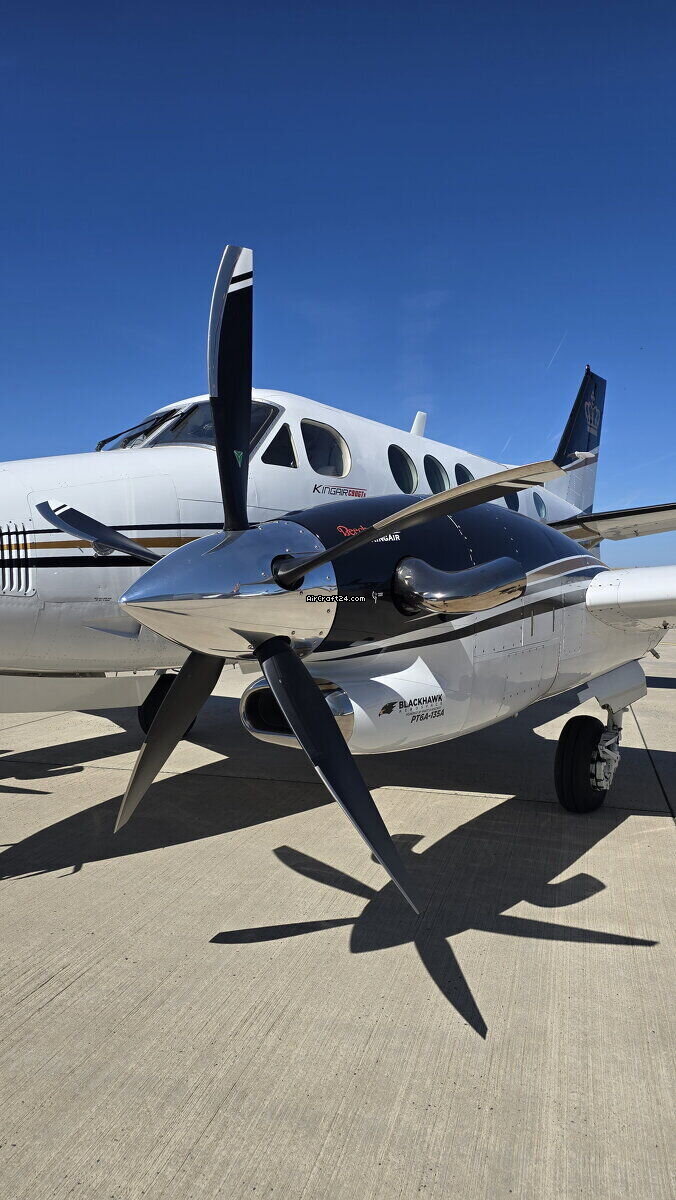 1993 Beechcraft King Air 90B, photo 8