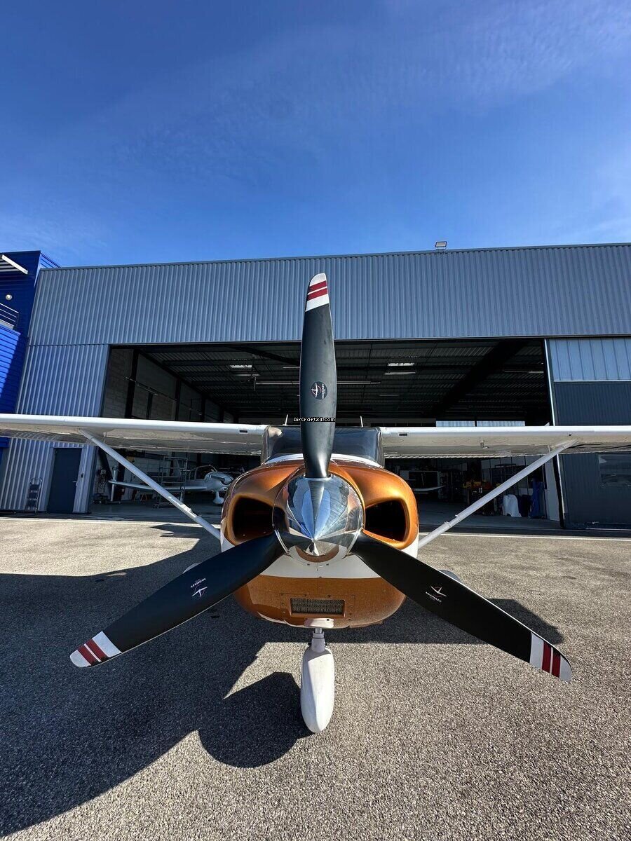 2009 Cessna 182T, photo 4