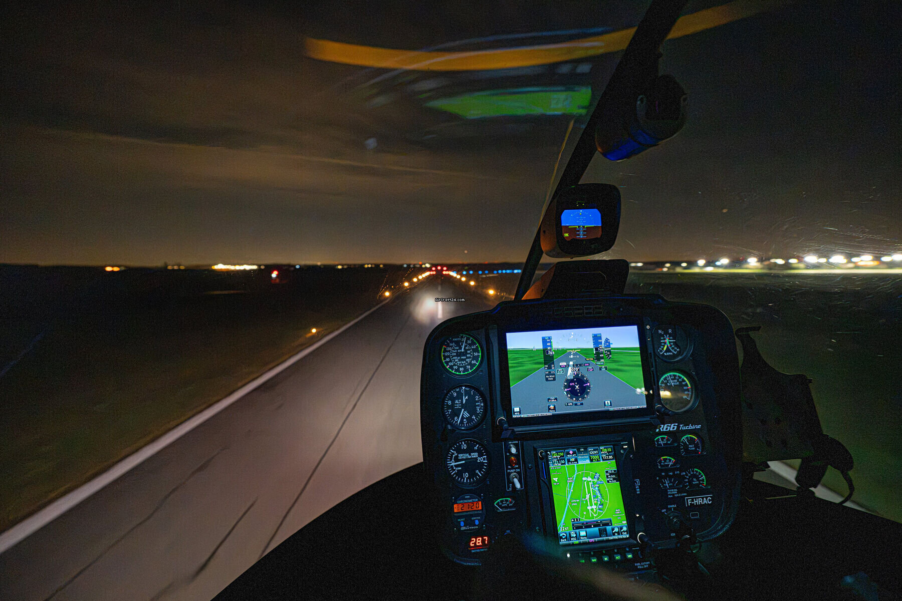 2018 Robinson R66, photo 8