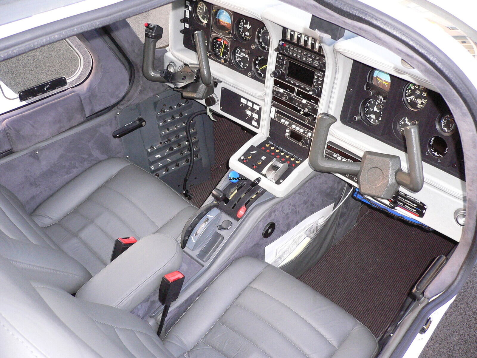 1987 Eads/Socata TB10 Tobago, photo 4