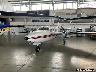 Aerostar PIPER AEROSTAR 602P