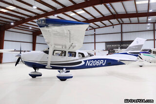 Cessna T206H