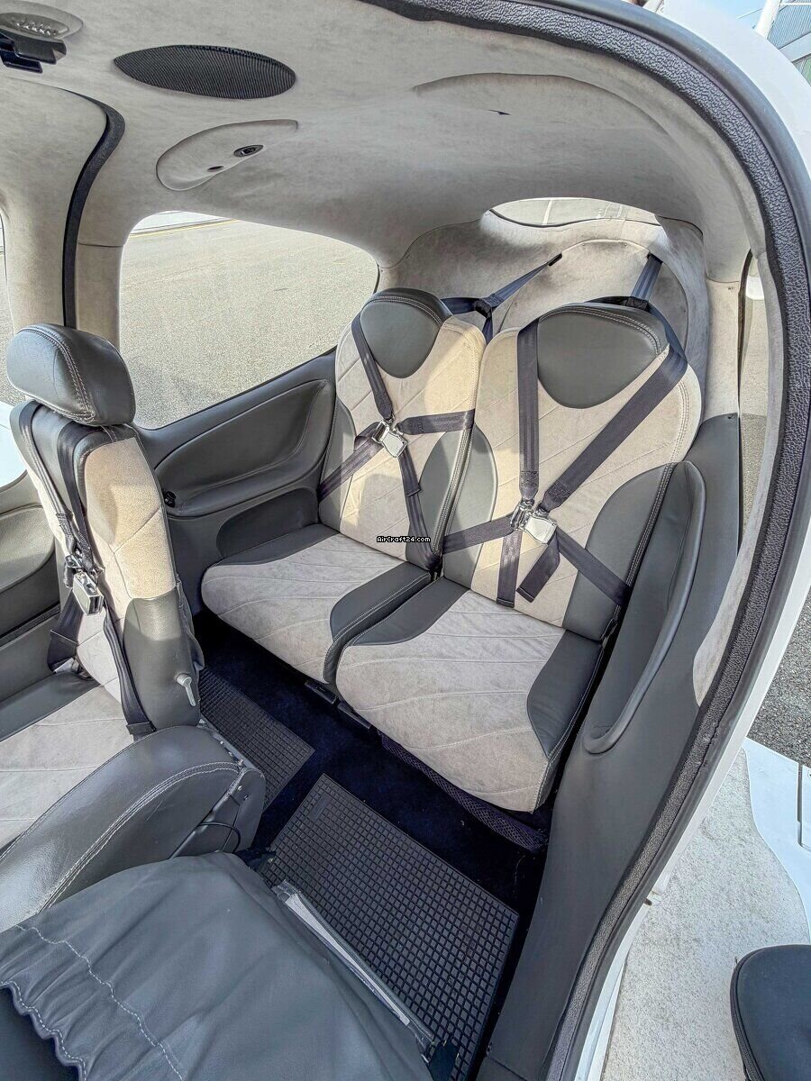 2000 Cirrus SR20 G1 | Low-Time | Dual GNS 430W Waas/lpv | Aspen PFD | Fresh Prop, photo 6