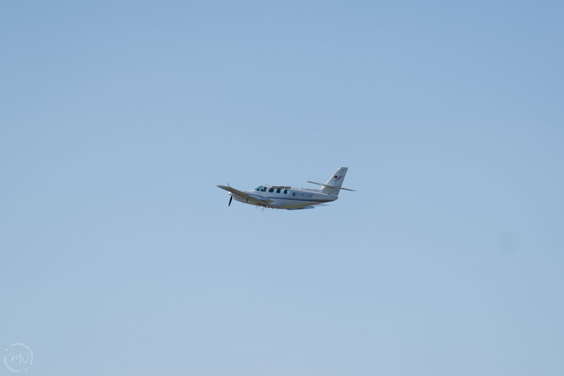 1982 Cessna T303, photo 10