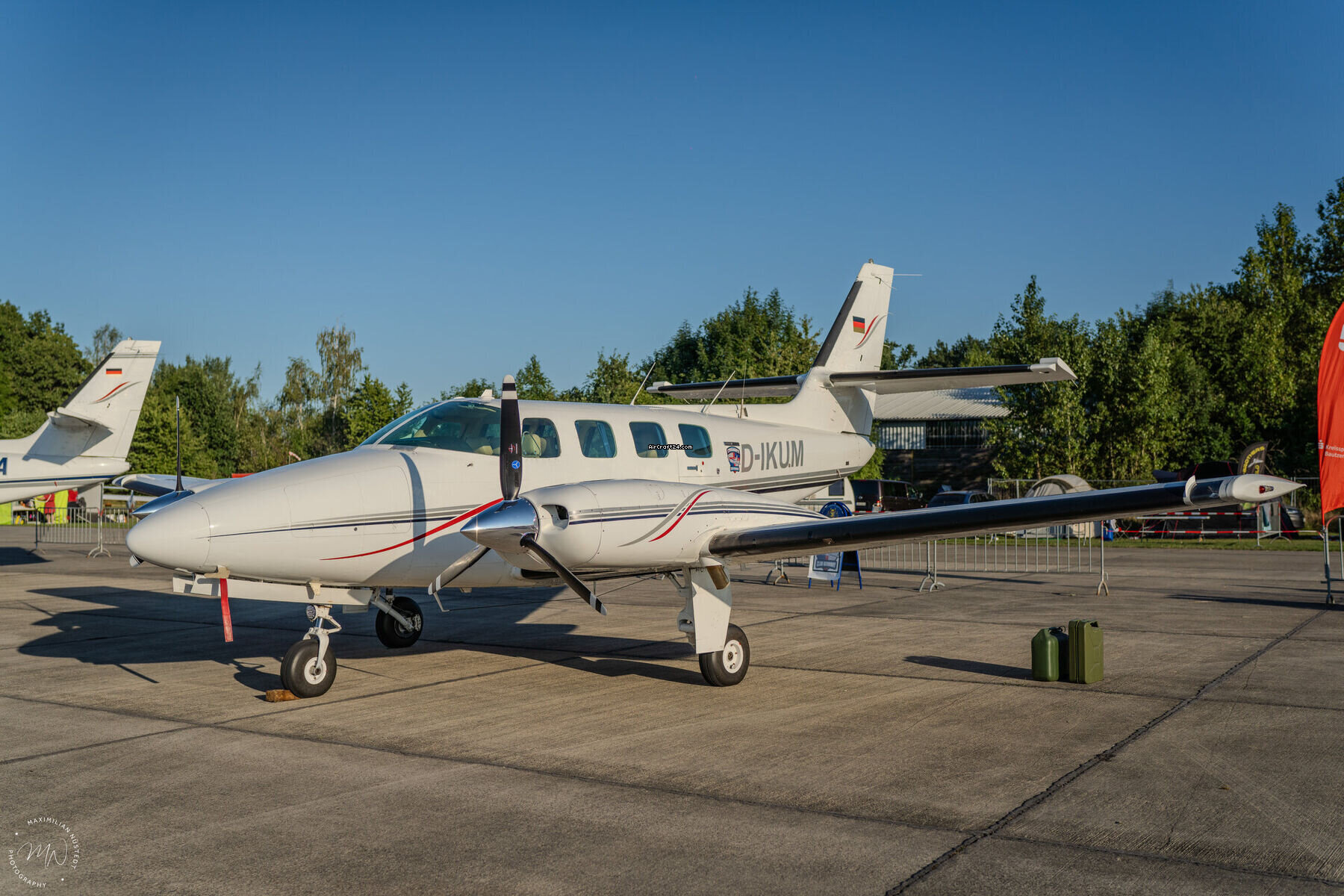 1982 Cessna T303, photo 1