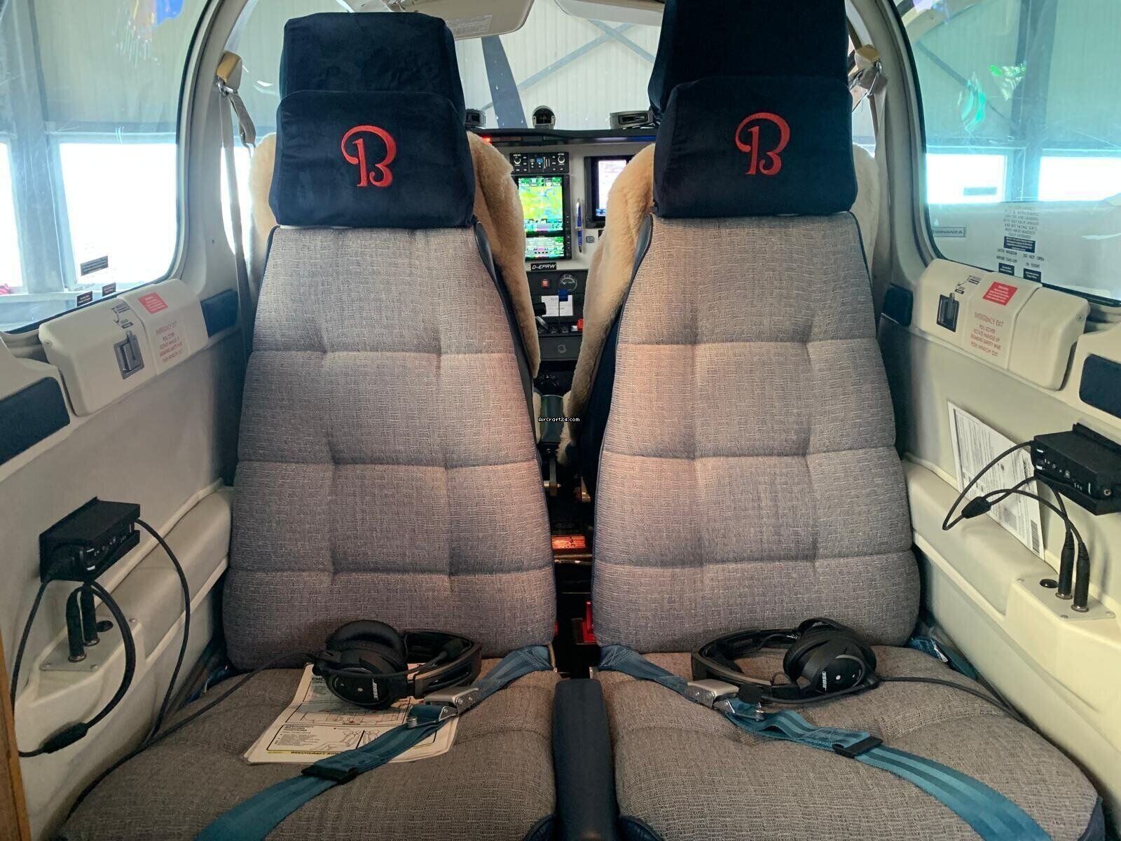 1991 Beechcraft Bonanza A36TC, photo 6