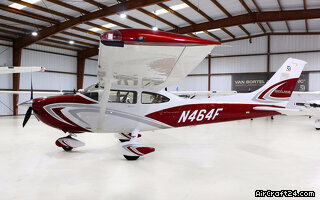 Cessna 182T