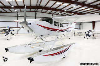 Cessna 182S Skylane